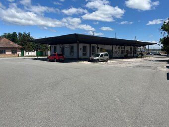 👉Veľký pozemok 1 808 m2 v centre Moldavy nad Bodvou s komerč