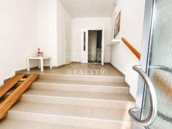 TUreality ponúka na predaj priestranný 3-izbový byt s balkón