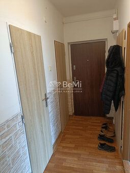 009-112-RAKO Ponúkame na predaj 2-izbový byt s výbornou adre