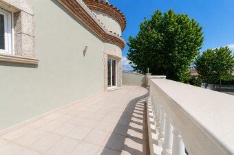 🏡 DOM 2. LÍNIE OD MORA | 5 SPÁLNI | SÚKROMNÝ BAZÉN | VONKAJŠ