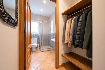🏡 DOM 2. LÍNIE OD MORA | 5 SPÁLNI | SÚKROMNÝ BAZÉN | VONKAJŠ