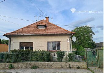 DIAMOND HOME s . r. o. ponúka Vám na predaj 3 -izbový rodinn