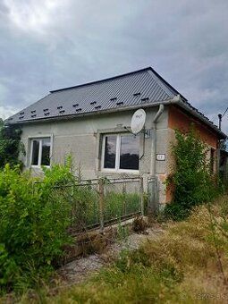 Predávame rodinný dom 5 izbovi viac. Info po tel.0915259300