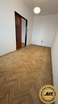 3 izbový tehlový byt, balkón, výťah Zvolen širšie centrum na