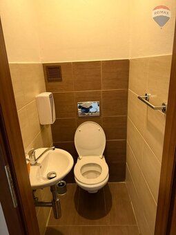 Exkluzívny 2-izbový apartmán na prízemí s predzáhradkou a te