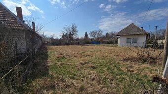 Ponúkame exkluzívne na predaj pozemok v obci Lok na Májovej 