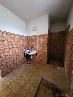 Rodinný dom na predaj v obci Diakovce – veľký pozemok a poko