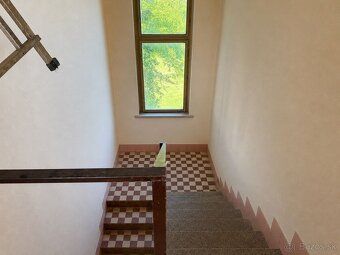 EXKLUZÍVNE IBA U NÁS! Realitná kancelária REMAX Vám ponúka n