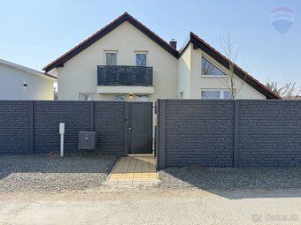 EXKLUZÍVNE IBA U NÁS! Realitná kancelária RE/MAX Vám ponúka 