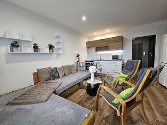 Ponúkam na prenájom 3-izbový byt, 62,78 m² v Považskej Bystr