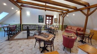 Typ: Gastro priestory Ulica: Námestie sv. Trojice Obec: Bans