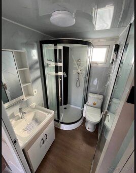Strážske House – moderné modulové bývanie novej generácie
St