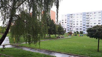 Ponúkame na predaj, prerobený a čiastočne zariadený 3-izb. b