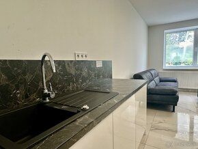 Ponúkam na prenájom nové, moderné kancelárske priestory v St