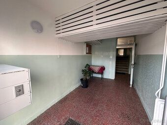 Typ: 3-izbový byt Mestská časť: Podvornice Obec: Bratislava-