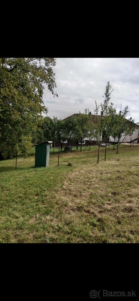 Zdravím ponúkam na predaj záhradu v Petrovej Lehote je to 10