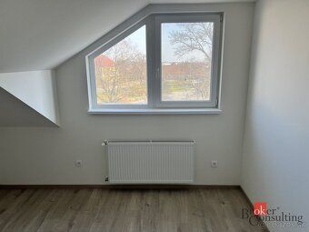 Hľadáte pokojné bývanie s výbornou dostupnosťou do Nitry? Po
