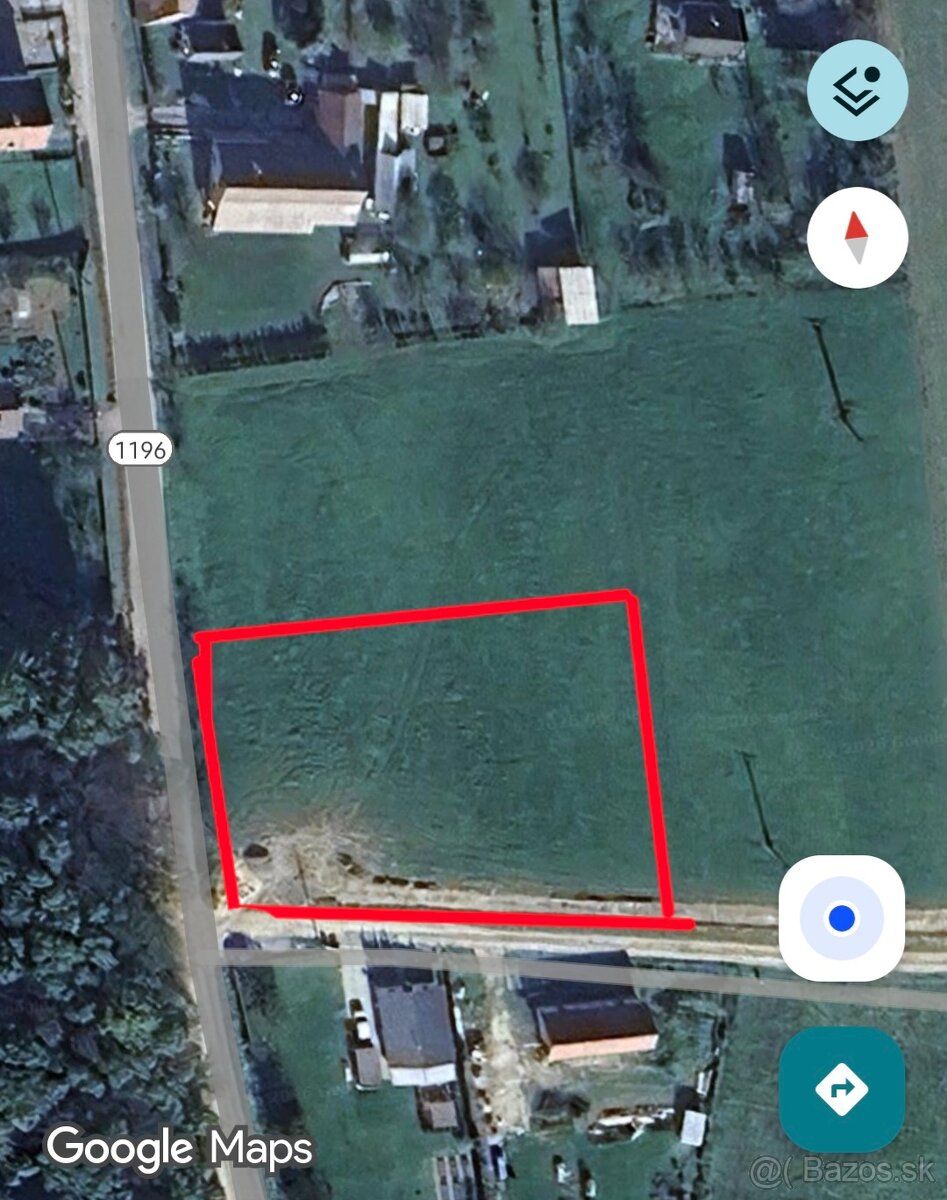 Ponúkame na predaj tri stavebné pozemky nachádzajúce sa v ka
