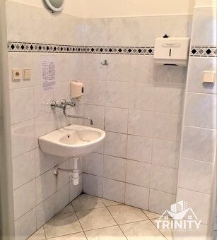 Typ: Obchodné priestory Ulica: 1.mája Obec: Hurbanovo
RK TRI
