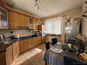 XEMAR ( alebo 0908193188) ponúka 🏡 na predaj rodinný dom v Ž