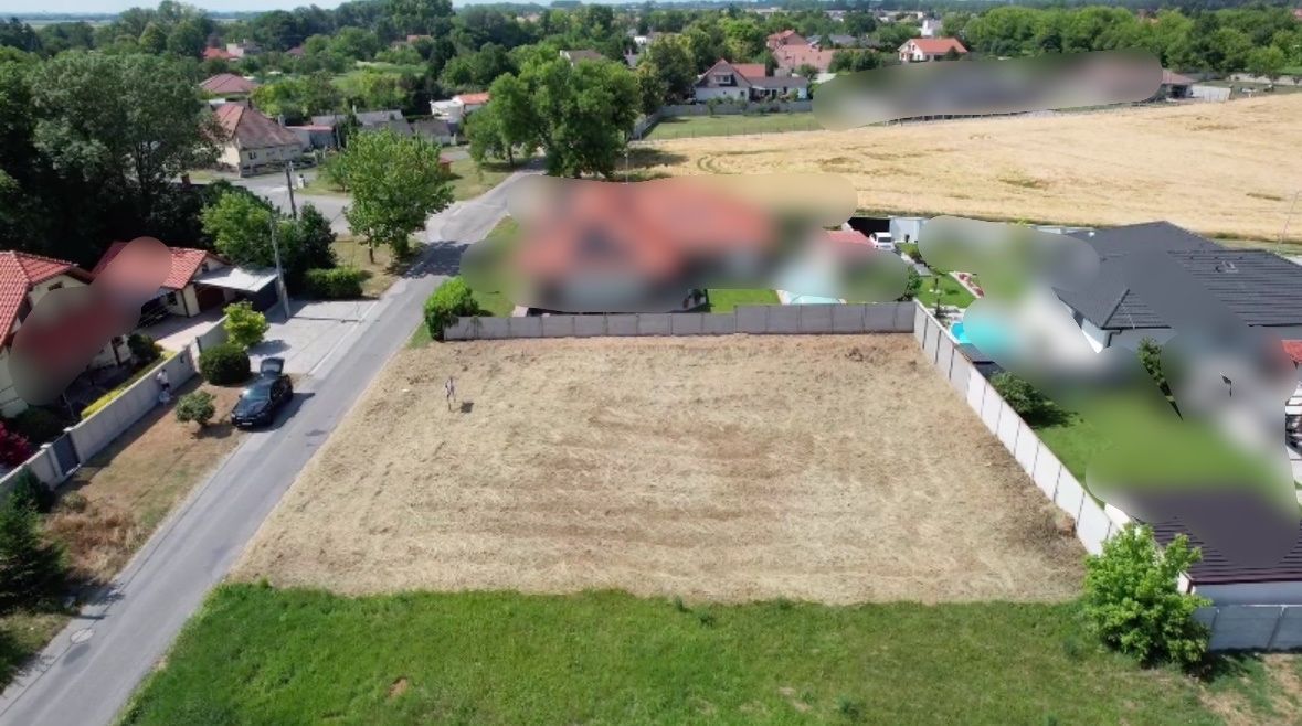 Ponúkame na predaj rovinný stavebný pozemok o výmere 660 m² 