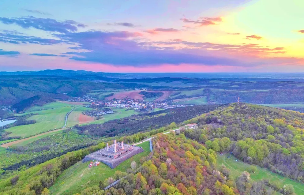 Spoločnosť Slovak Estate s.r.o. ponúka na predaj spoluvlastn
