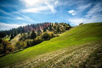 Spoločnosť Slovak Estate s.r.o. ponúka na predaj rozľahlý re