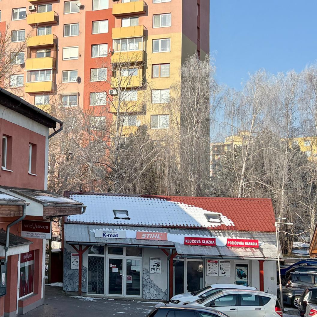 Parametre • Úžitková plocha: 103m² • Mesačné nájomné: 1430 €
