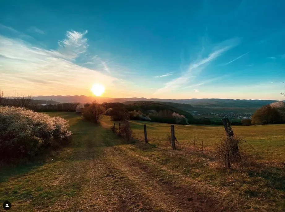 Spoločnosť Slovak Estate s.r.o. ponúka na predaj poľnohospod