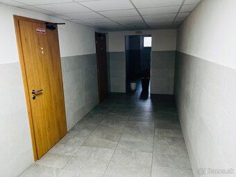 🏡Ponúkame na predaj priestranný 3.izbový byt s lodžiou o vým