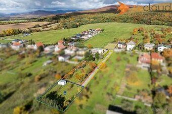 Ponúkame Vám exkluzívne na predaj pozemok vhodný na výstavbu