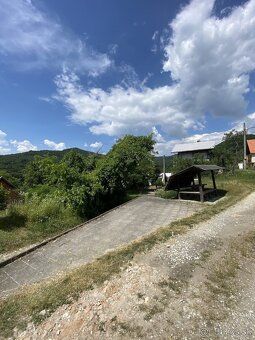 Predám rekreačnú chatu so zastavanou plochou 21 m², ktorá sa