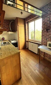 Vymením 2 izbový tehlový byt s balkónom v širšom centre mest