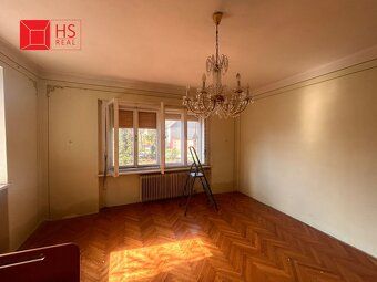 Investičná príležitosť – Starší rodinný dom na veľkom pozemk