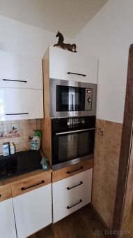 Typ: Rodinný dom Obec: Dolný Štál
🏡 Rodinný dom po kompletne