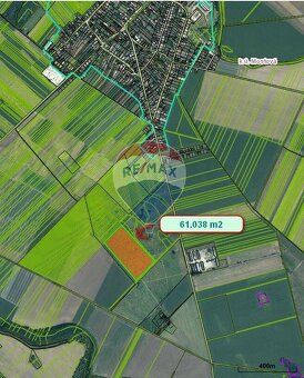 Realitná kancelária RE/MAX ponúka exkluzívne na predaj poľno