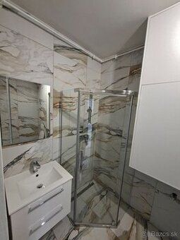 dam do prenajmu 2 izb.byt v Namestove najomne 450 eur