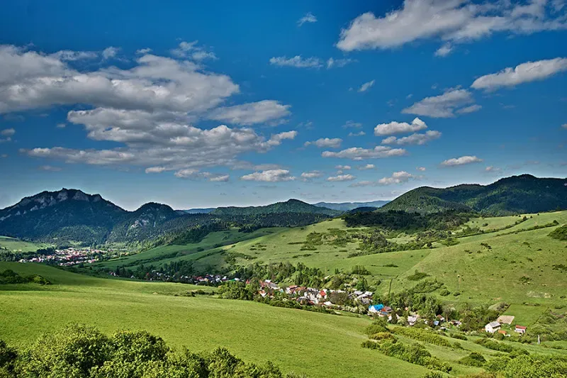 INVESTIČNÁ PRÍLEŽITOSŤ V KATASTRÁLNOM ÚZEMÍ LECHNICA! – poze