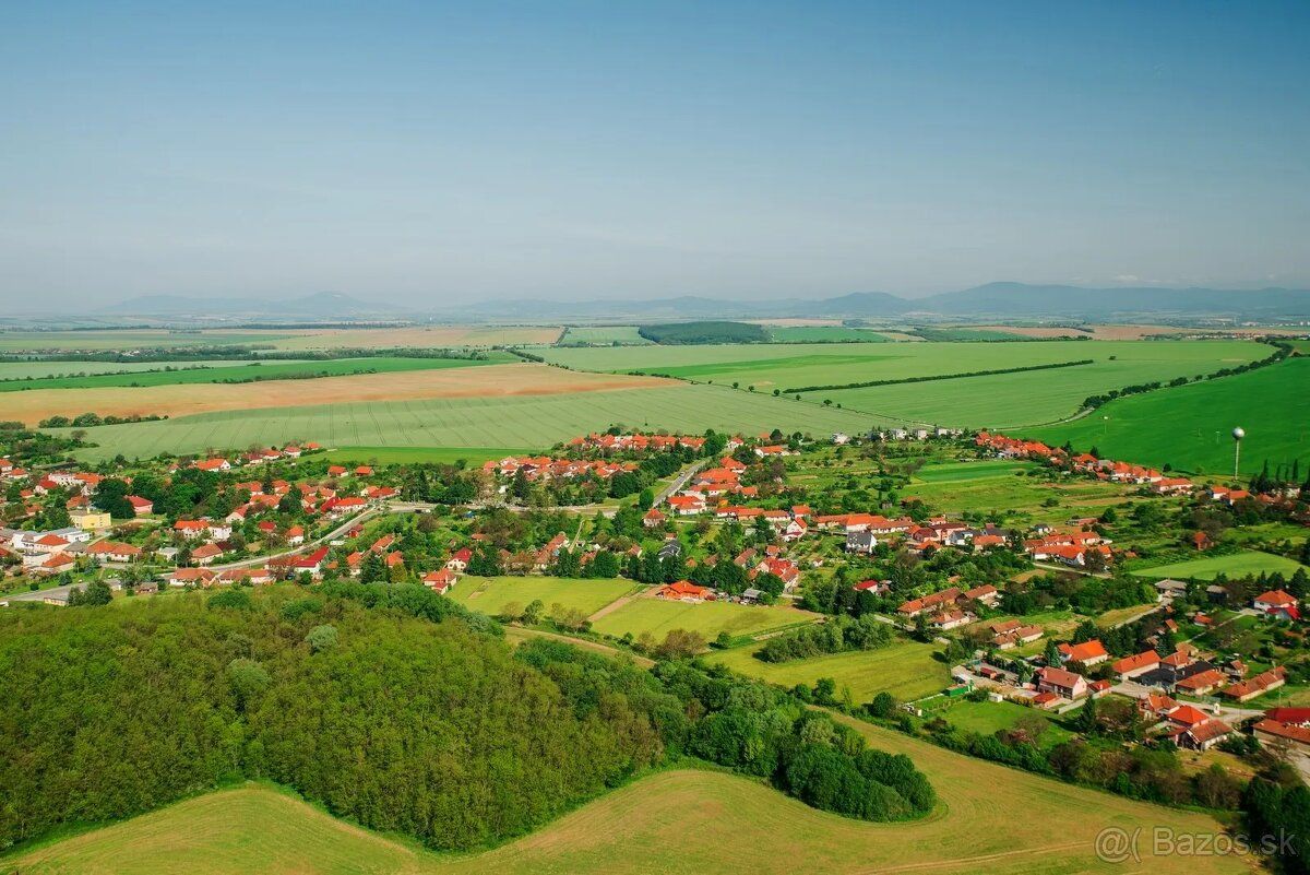 Spoločnosť Slovak Estate s.r.o. ponúka na predaj spoluvlastn