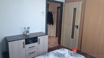 Ponúkame na predaj kompletne zrekonštruovaný 3-izbový byt v 