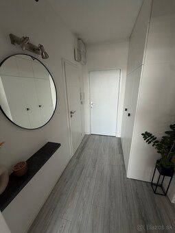 K dispozícii od 1.7. Ponúkam na prenájom moderný a maximálne