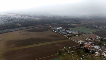 Spoločnosť Slovak Estate s.r.o. ponúka na predaj investičnú 