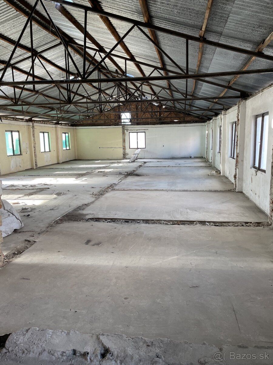 Predám budovu 400m2 ,pozemok vrátane budovy 901m2.+ spoločne