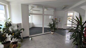 Ponúkame na prenájom kanceláriu o výmere 18 m² / Martin 036 
