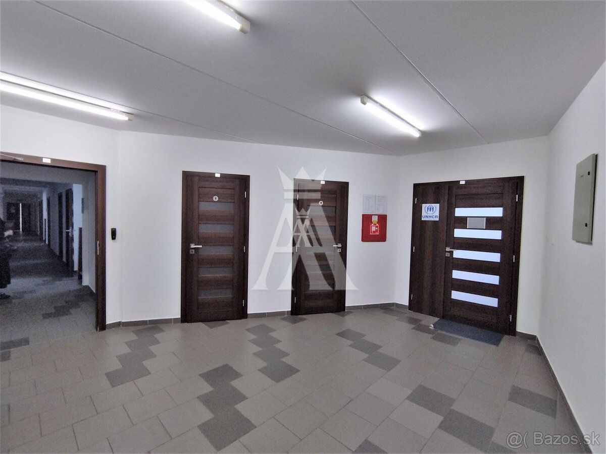 Ponúkame na dlhodobý prenájom kancelárske priestory v podnik