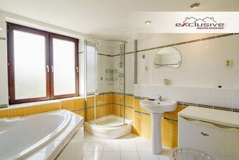 EXCLUSIVE obchodník s prémiovými nehnuteľnosťami Vám ponúka 