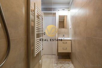 Katarína Vereš +421 903 779 577 e-mail:
V2 real estate ponúk