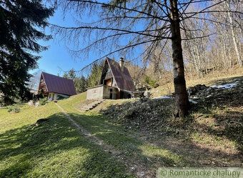 ​Hľadáte únik z tempa mesta? Táto rekreačná chata (80 m²) pr