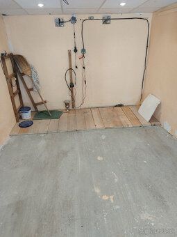 Predám garáž čiastočne podpivničenú na sídlisku Podhradová, 
