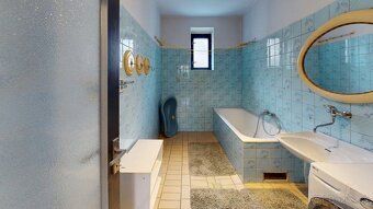 Rodinný dom na pozemku s výmerou 1 552 m² v obci Krtovce pon